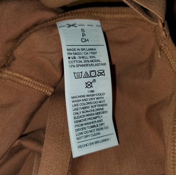 3 NWT Women's Old Navy Bralette Cami Crop Top Bundle - Tan Black White - Picture 5 of 16